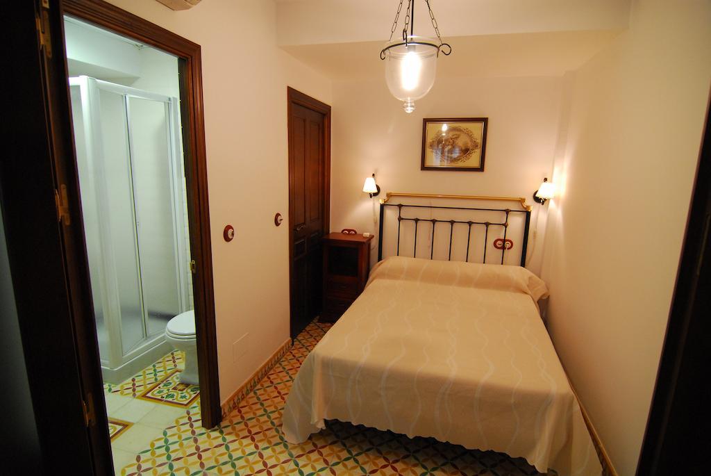 Apartamentos San Juan 16 อาร์ชิโดนา ภายนอก รูปภาพ